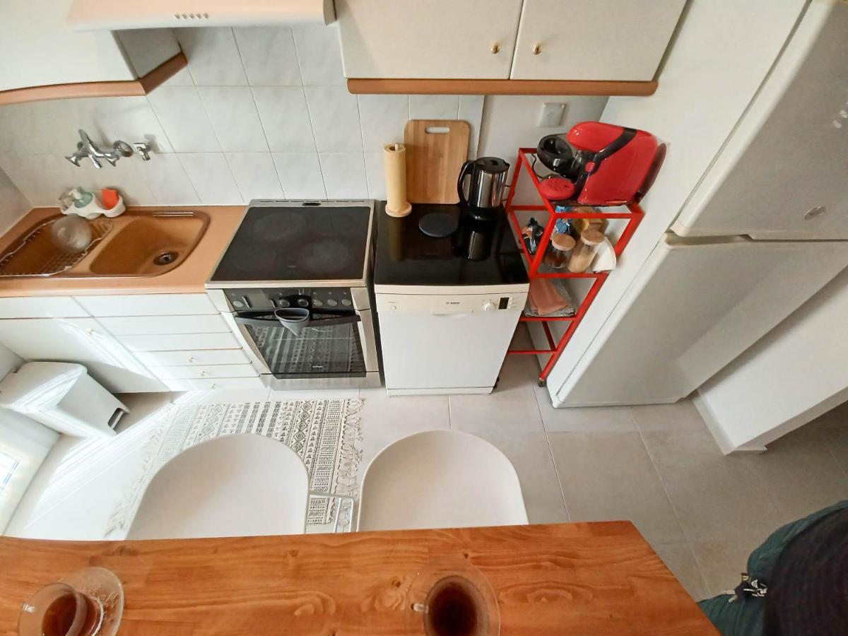Tea Balcony - Quiet & Cozy- Ano Glyfada Apartment