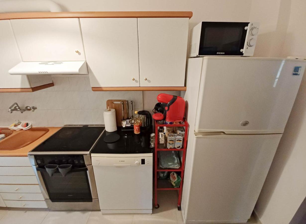 Tea Balcony - Quiet & Cozy- Ano Glyfada Apartment *